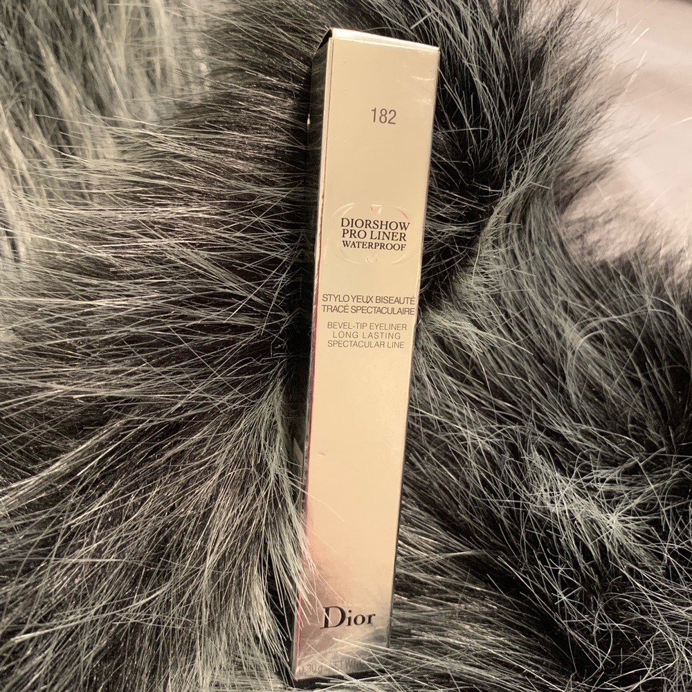 New in box Dior waterproof pro liner 182